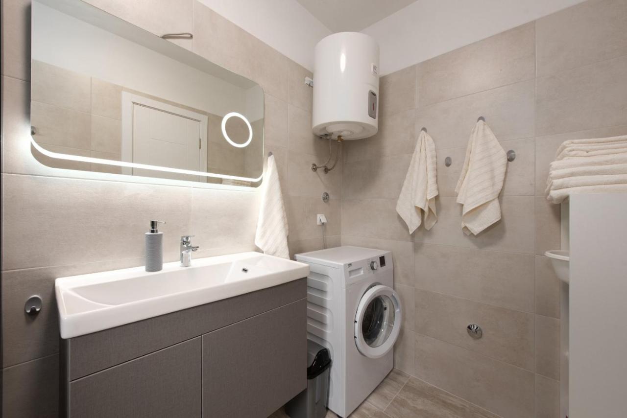 Marin Apartment Čižići Bagian luar foto