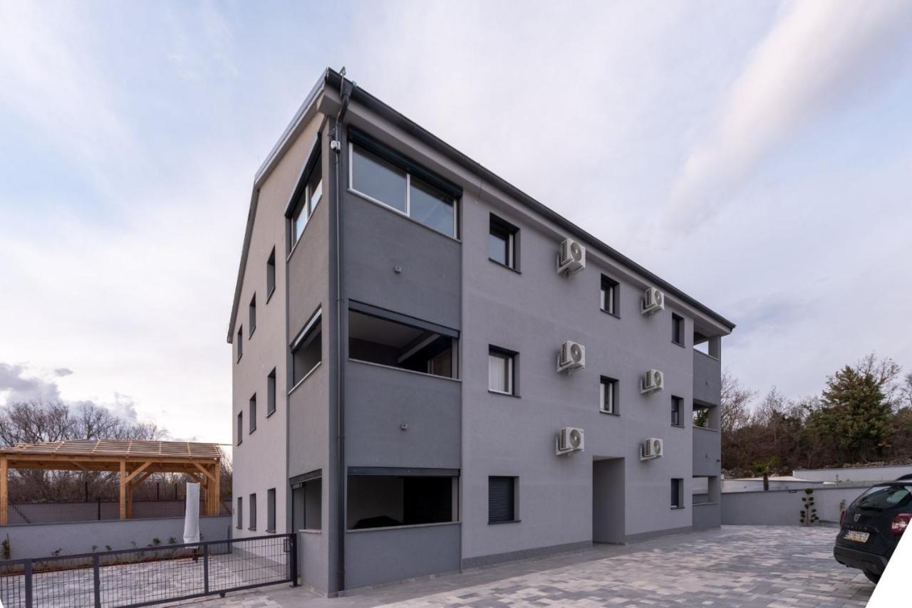 Marin Apartment Čižići Bagian luar foto